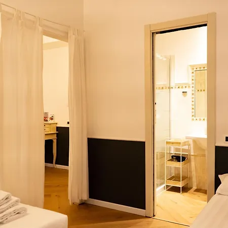 Capitolium Rooms-3